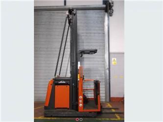 Linde V12 015