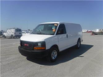 GMC Savana