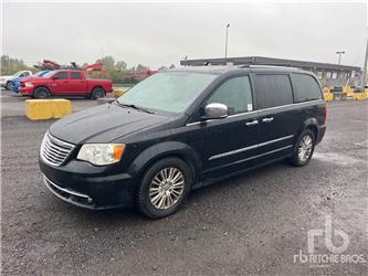 Chrysler TOWN & COUNTRY