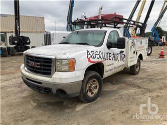 GMC SIERRA 2500HD