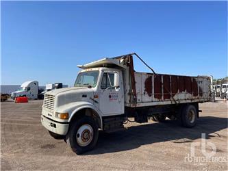 International 4900