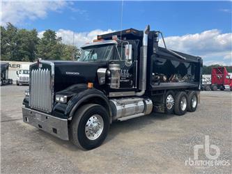 Kenworth W900