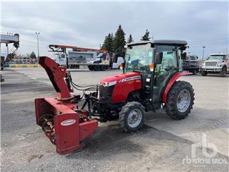 Massey Ferguson 1736