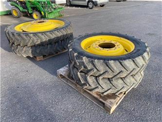 BKT 270/95R48