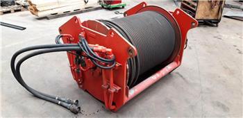 Liebherr LTM 1500 winch