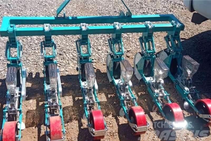  RY Agri Tractor Mounted Vegetable Planter Otros camiones