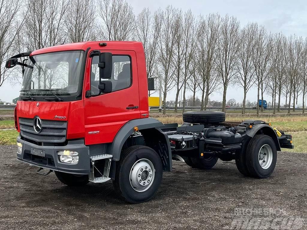Mercedes-Benz Atego 1530 Chassis Cabin Camiones chasis