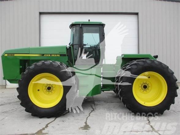 John Deere 8960 Tractores