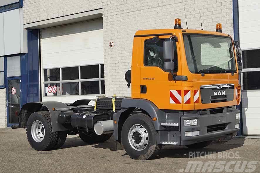 MAN TGM 18.240 BB Chassis Cabin Camiones chasis