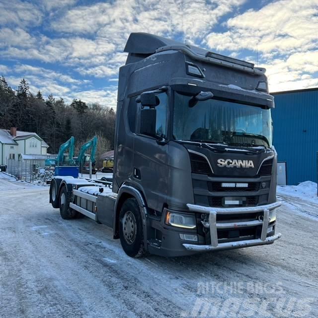Scania R580 6x2 Camiones chasis