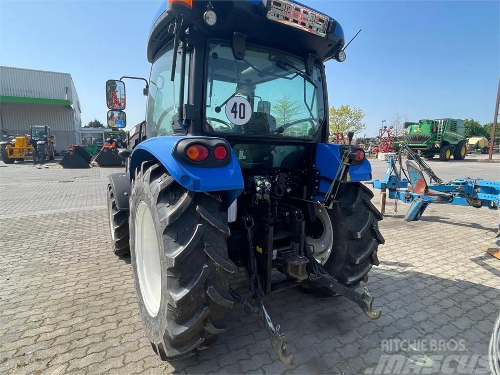 New Holland T 4.65 S Tractores