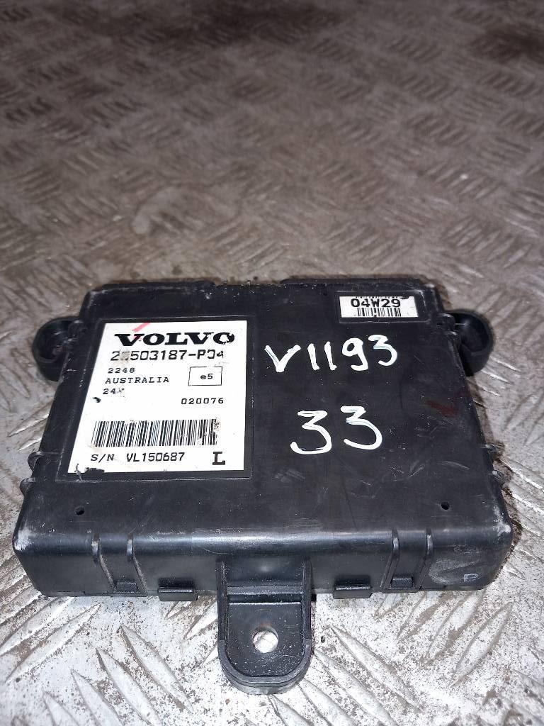Volvo FH 12 420 20503187 Electrónicos