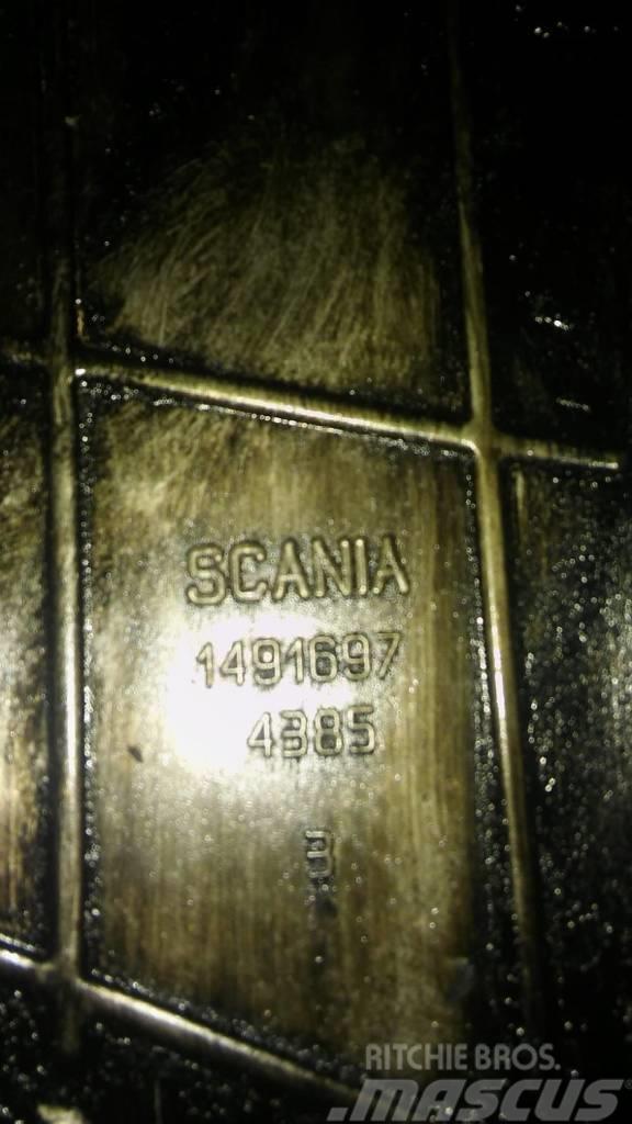 Scania R420 rocker cover 1491697,1517928 Motores