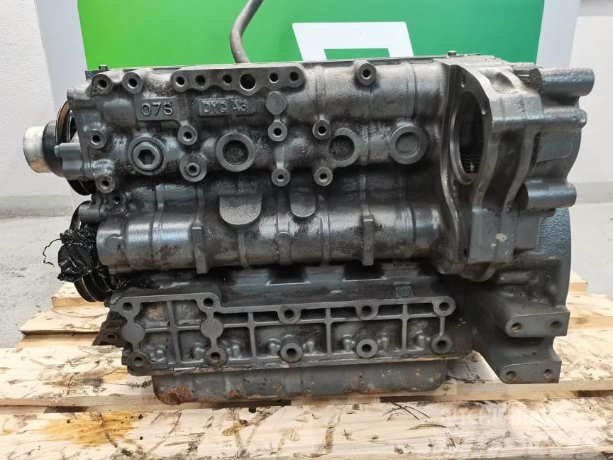 Manitou MLT 625-75H engine Kubota V3007} Motores