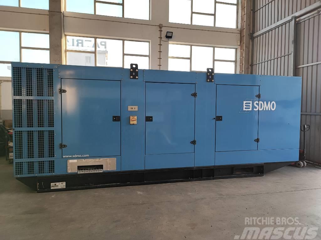 Sdmo X1100C MTU 1100 kVA Generadores diesel