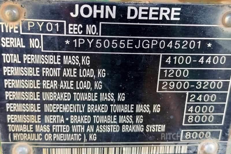 John Deere 5055E MOD Tractores