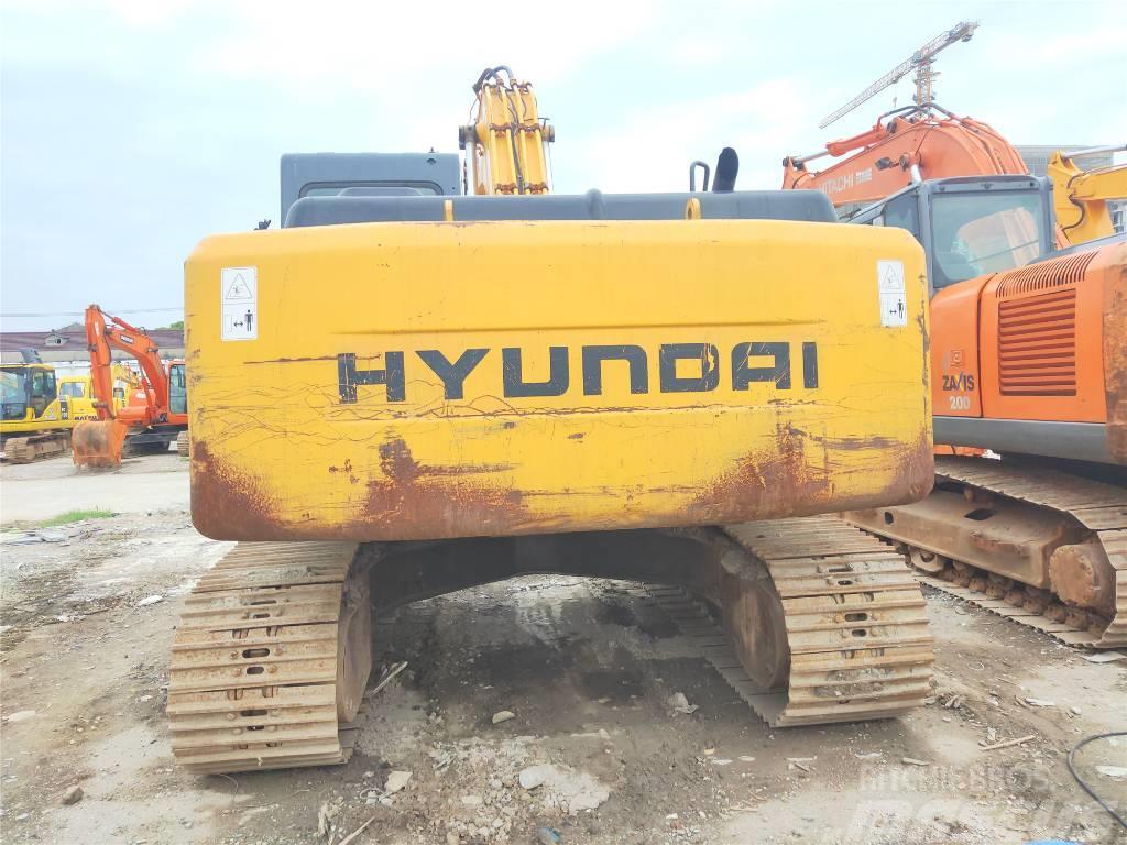Hyundai R225LC-7 Excavadoras de cadenas