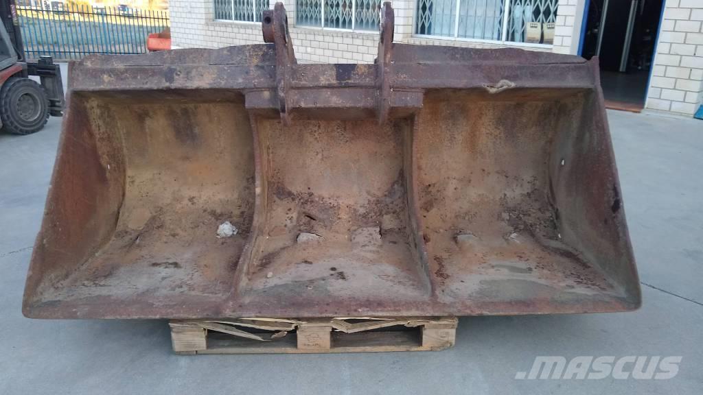 Hyundai HX 300 L Cucharones