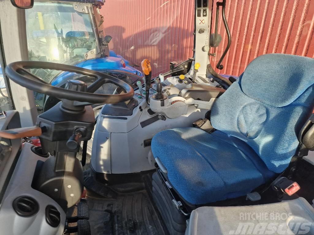 New Holland T 7040 PC Tractores