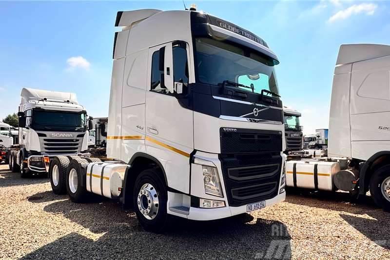 Volvo FH440 Globetrotter 6x4 T/T Otros camiones