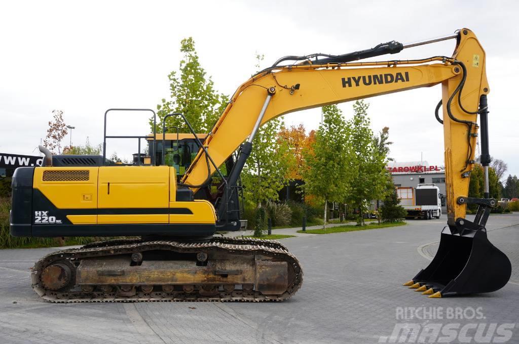 Hyundai HX220NL crawler excavator / 22t / y.2019 / 2700mth Excavadoras de cadenas