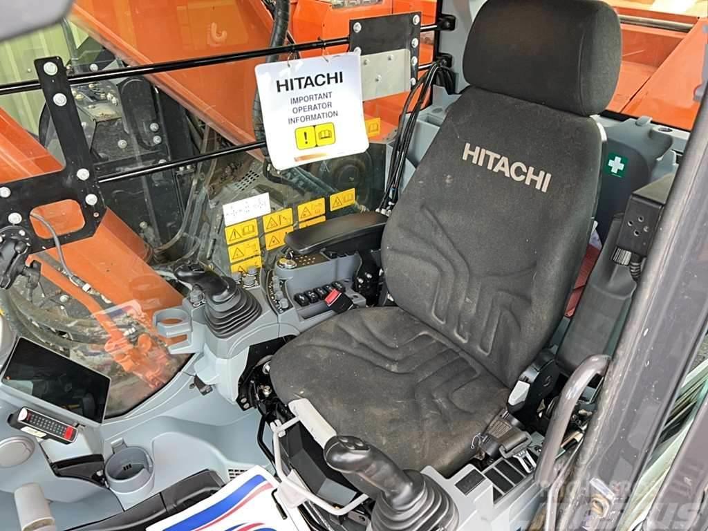 Hitachi ZX225USLC-7 Excavadoras de cadenas