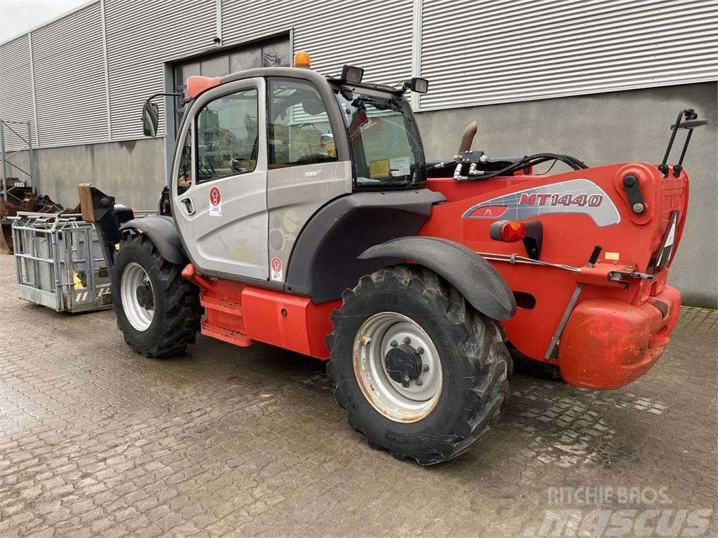Manitou MT1440A Telescopic handlers