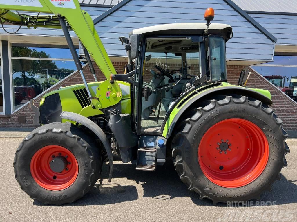 CLAAS Arion 420 Tractores