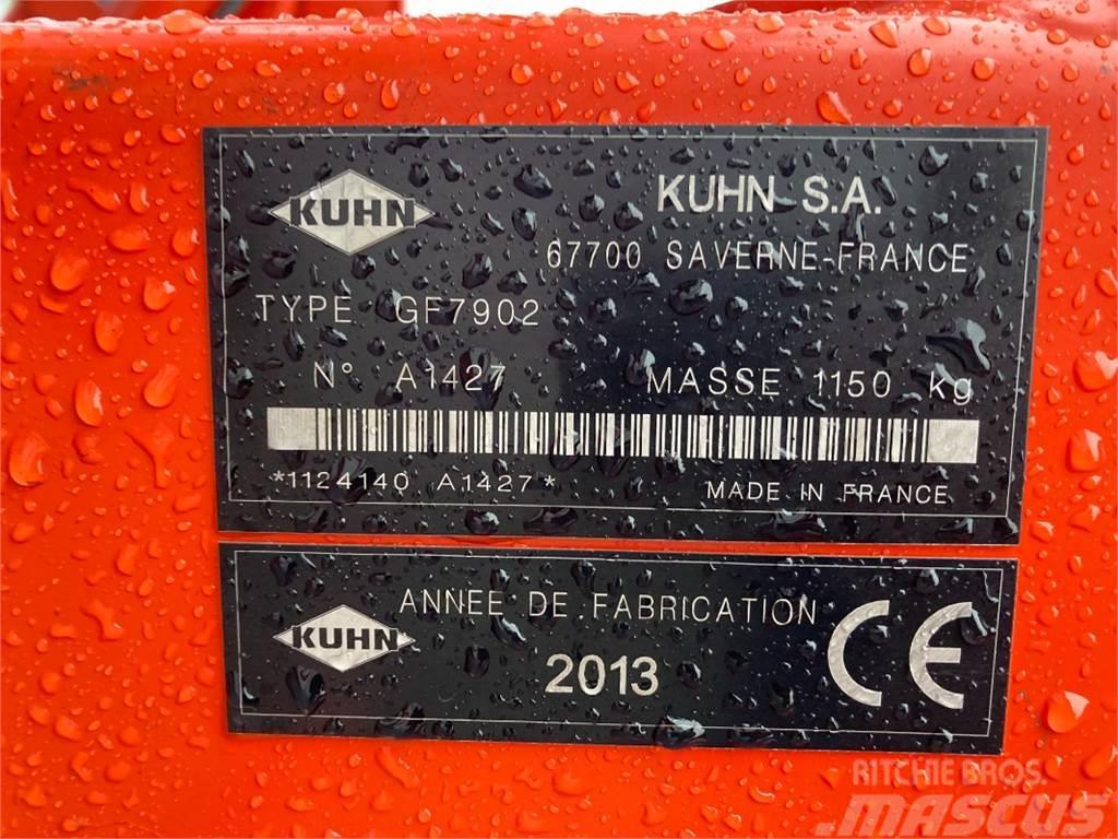 Kuhn GF 7902 Rastrillos y henificadores