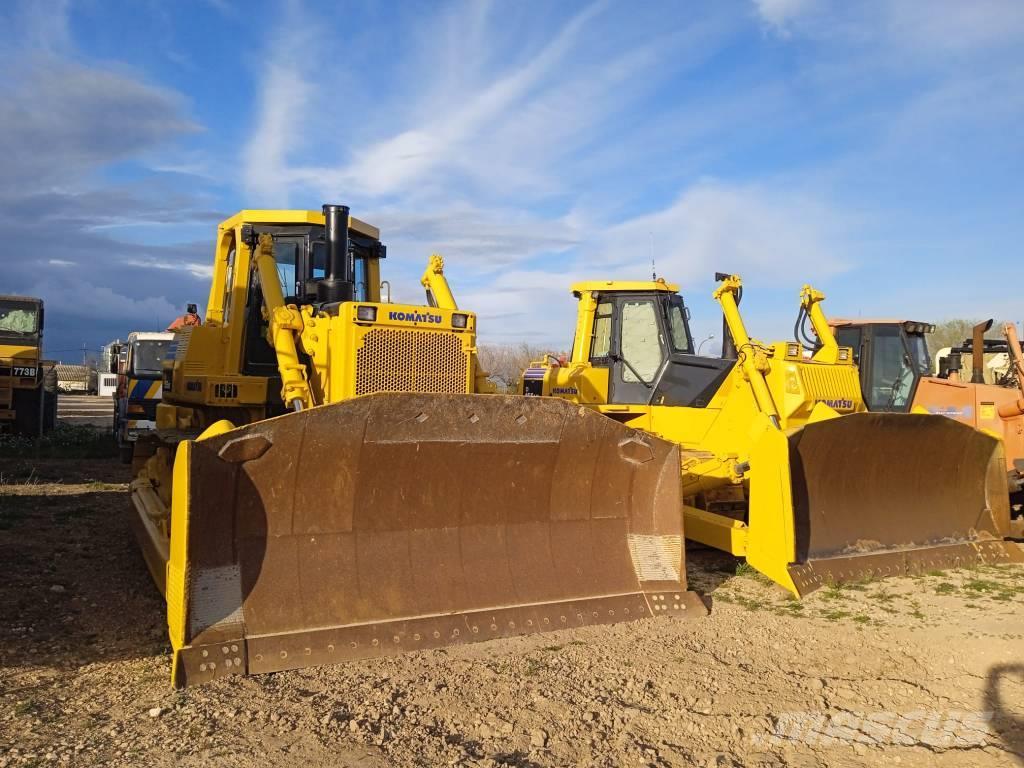 Komatsu D 155 AX-3 Buldozer sobre oruga