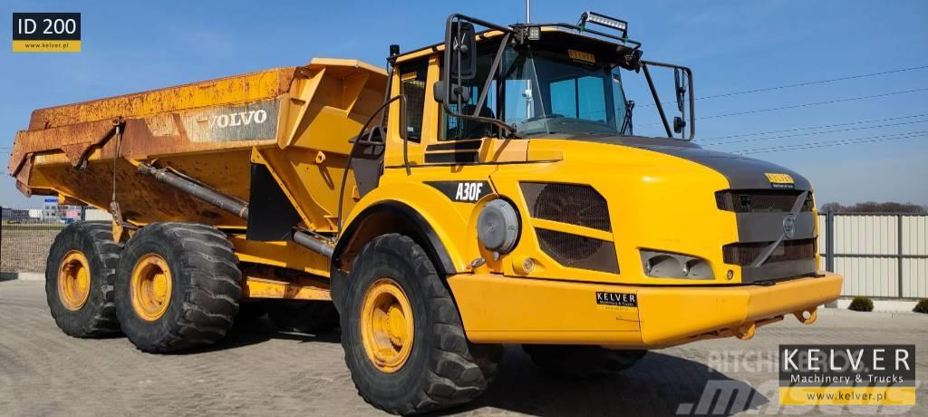 Volvo A30F with tailgate Dúmpers articulados