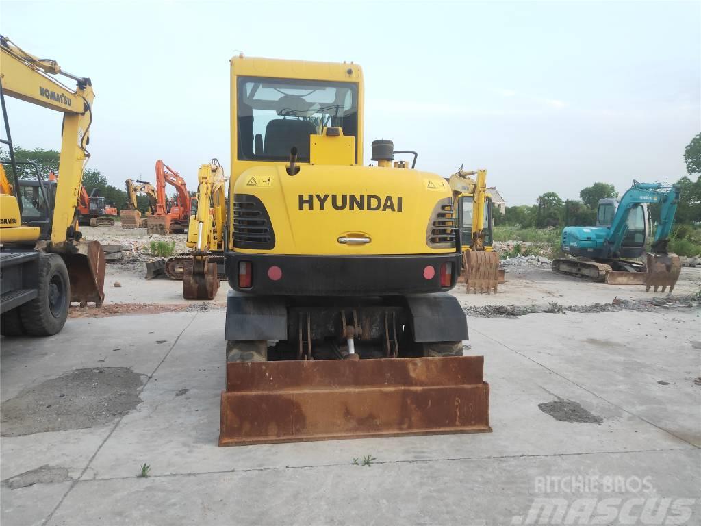Hyundai R60W-7 Excavadoras de ruedas