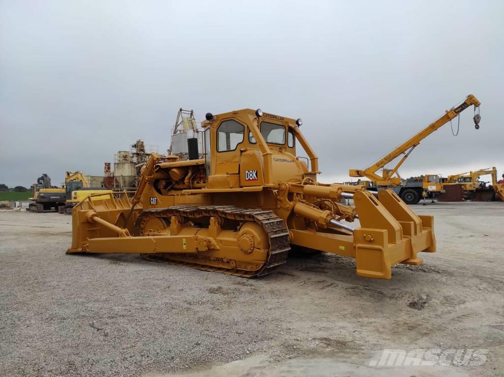 Caterpillar D 8 K Buldozer sobre oruga