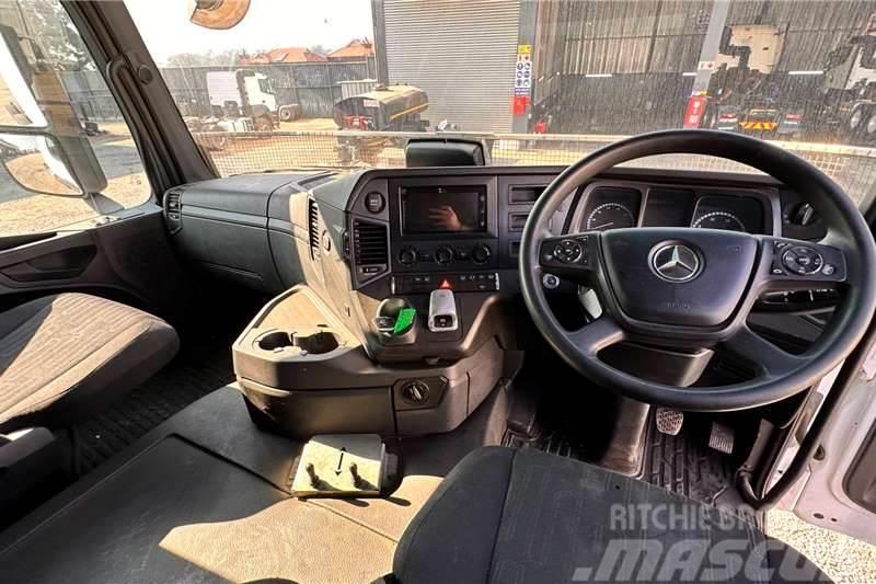 Mercedes-Benz Actros 3345 6x4 T/T Otros camiones