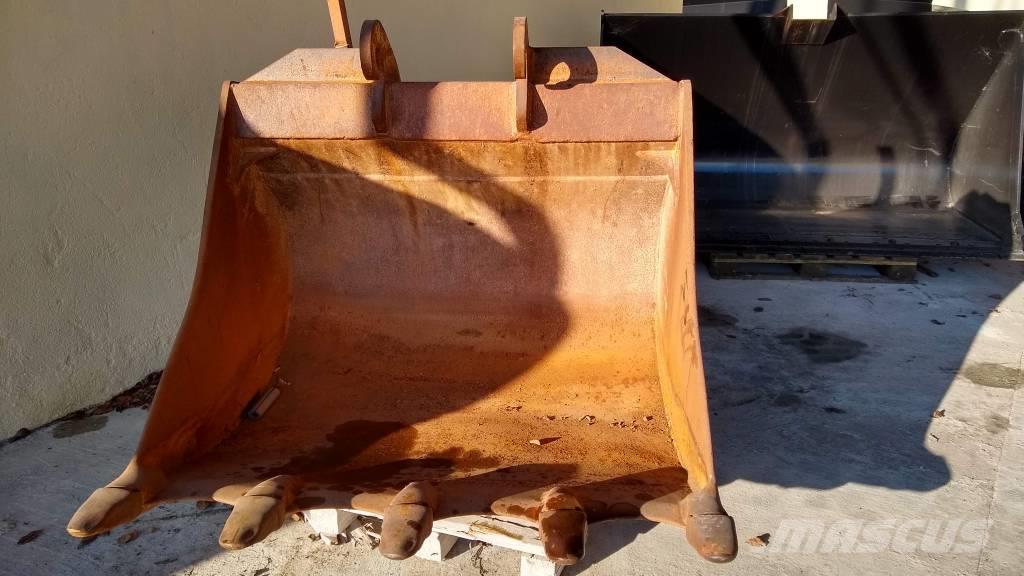 Caterpillar Cazo excavadora  1,60 m.   1,74 m3  Ref. 257-5469 Cucharones