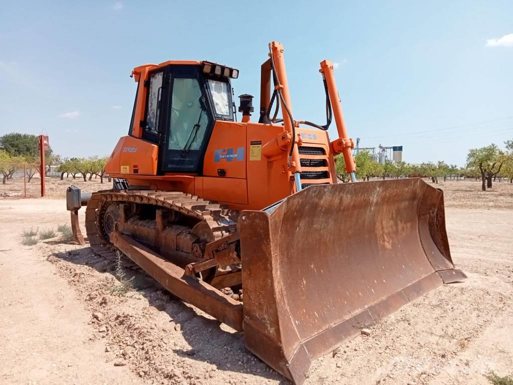 Fiat-Hitachi D 180 Buldozer sobre oruga