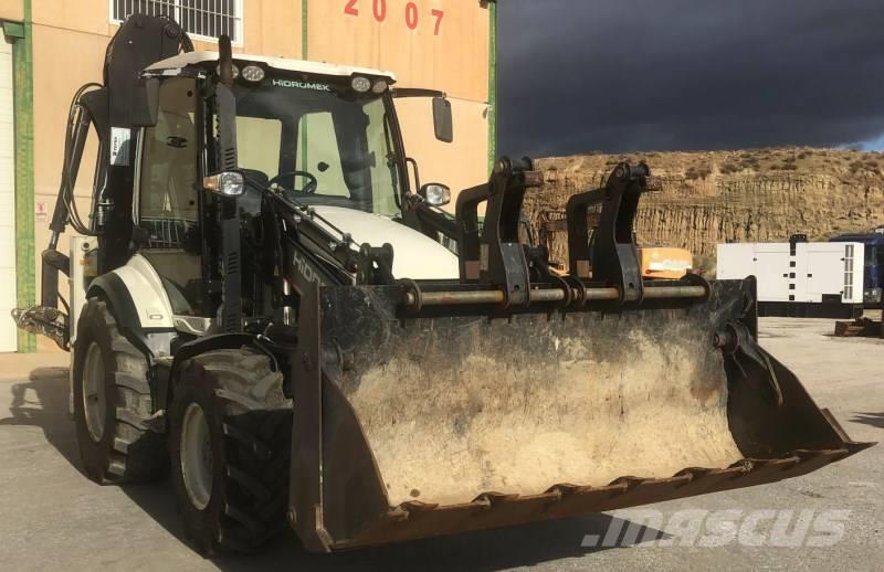 Hidromek HMK 102 B Retrocargadoras