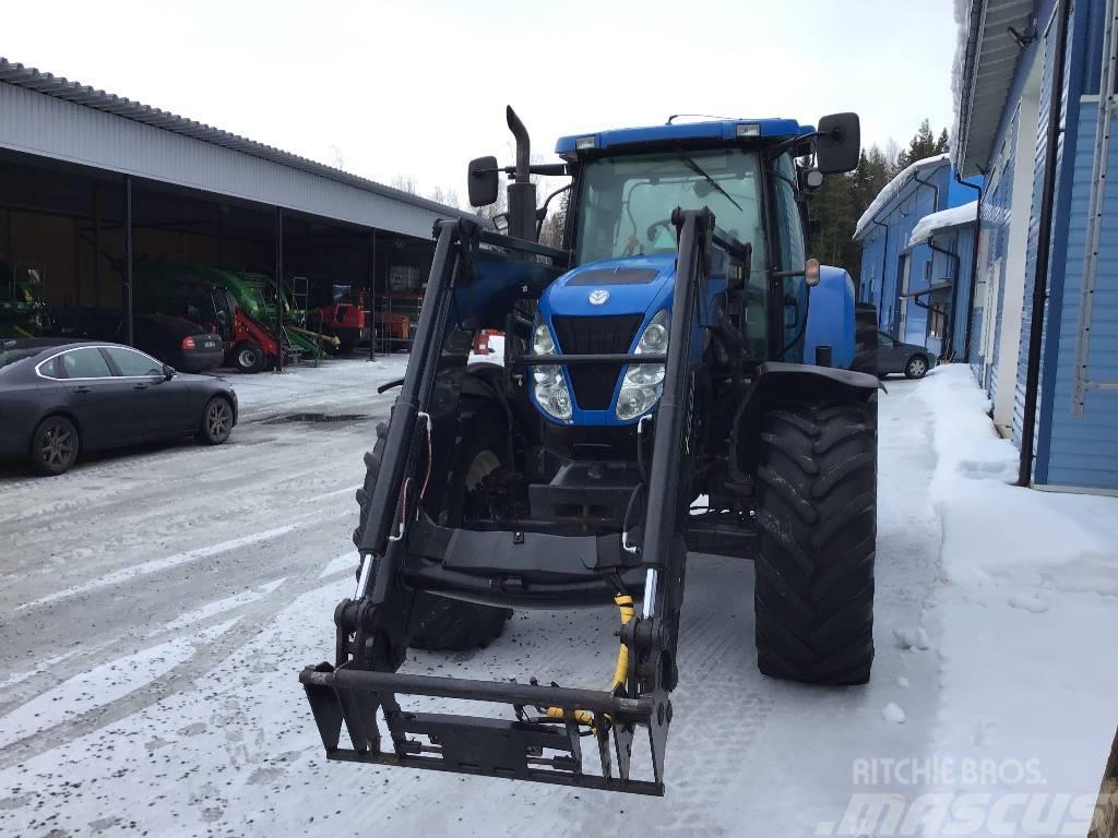New Holland T 7030 Tractores