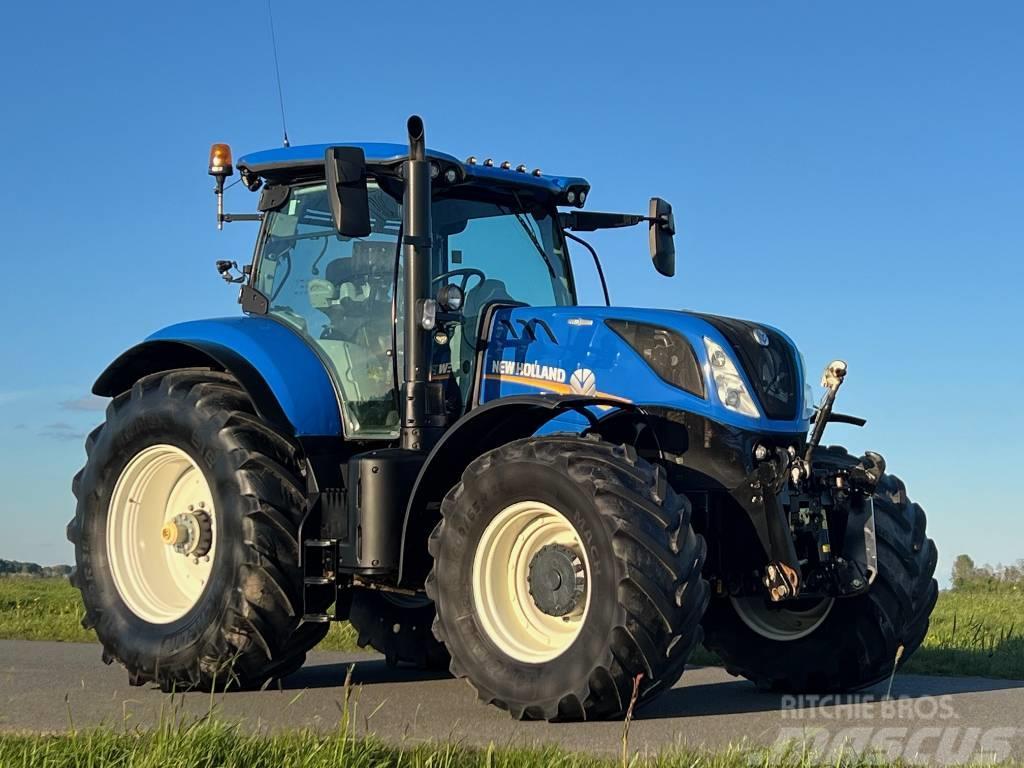 New Holland T7.245 autocommand Tractores