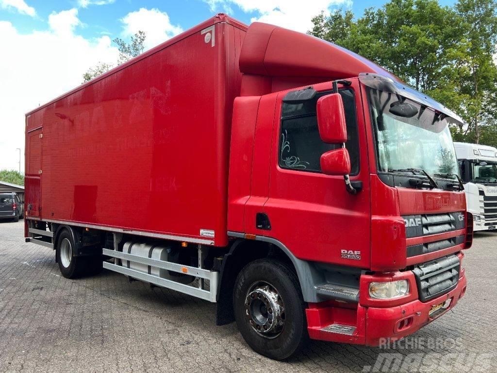 DAF CF 65 4X2 EURO 5 Airco LBW Zijdeur NL Truck 718.30 Camiones caja cerrada