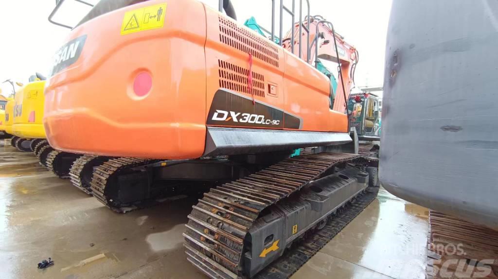 Doosan DX300 LC-9C Crawler excavators