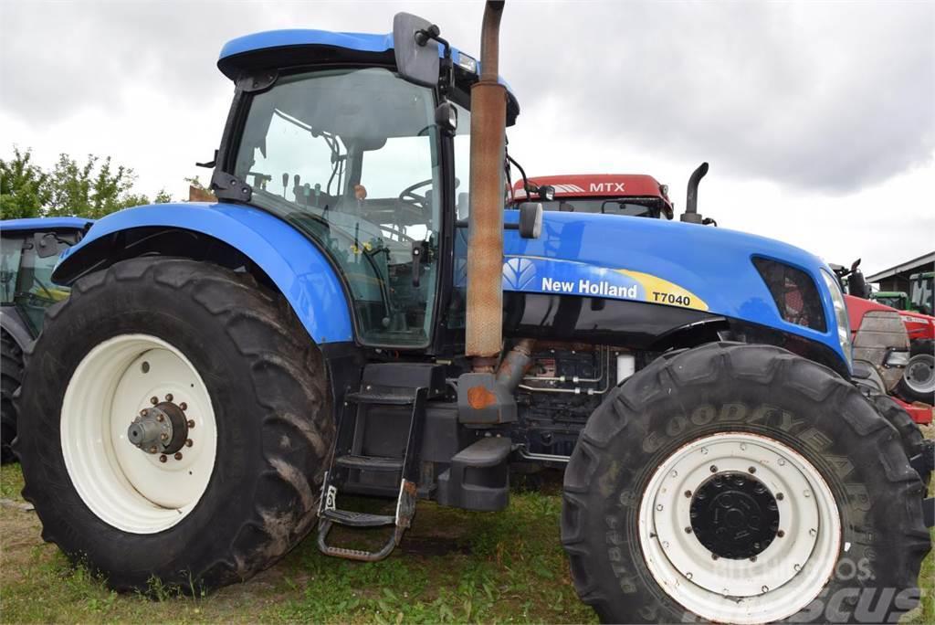 New Holland T 7040 Tractores