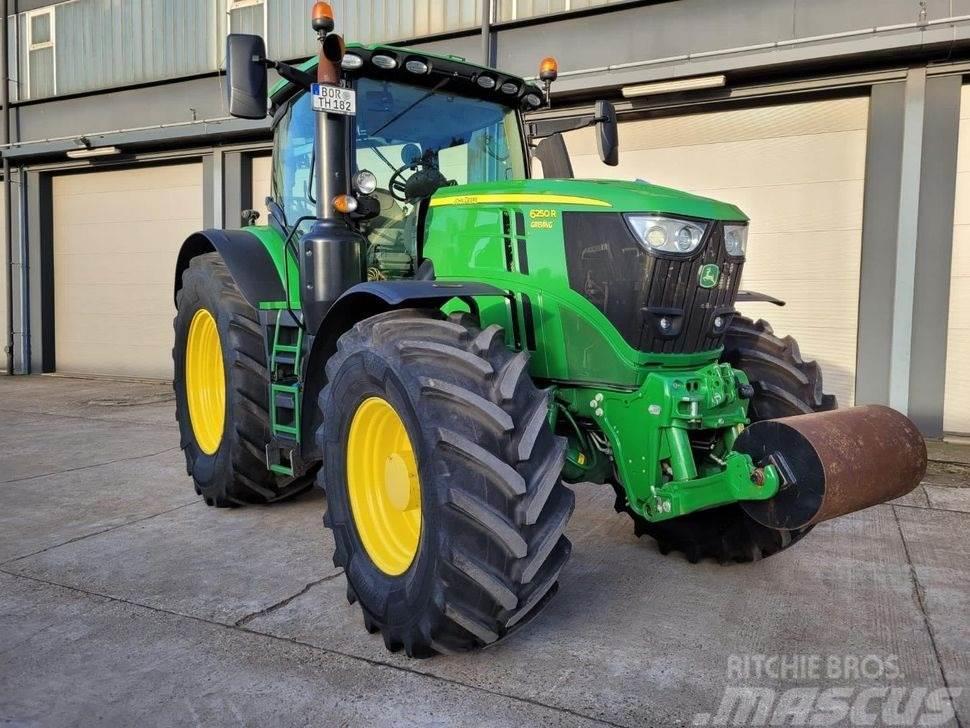 John Deere 6250R *Kundenauftrag* Tractores