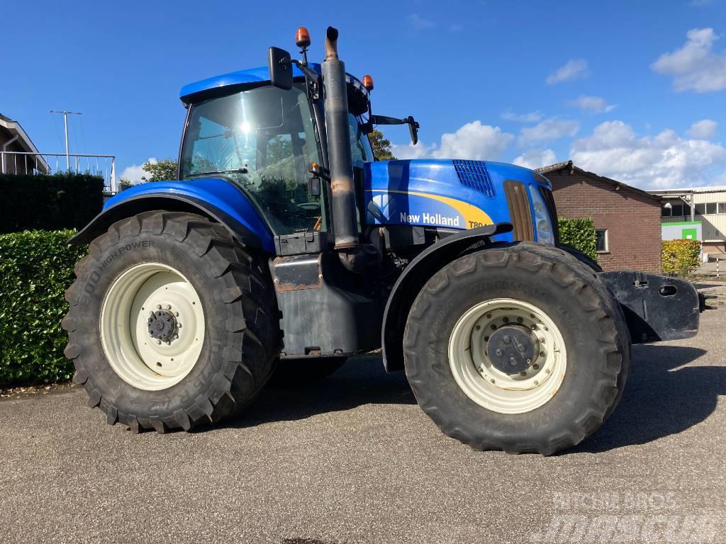 New Holland T 8040 Tractores