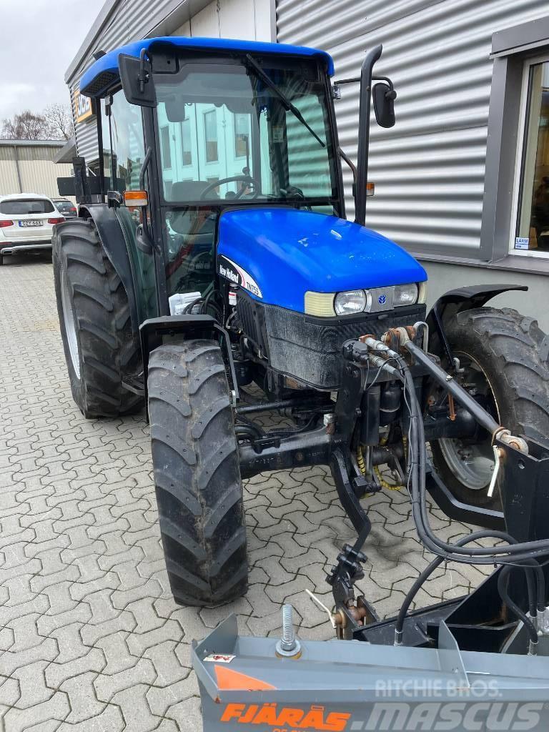New Holland TN 75 S Tractores