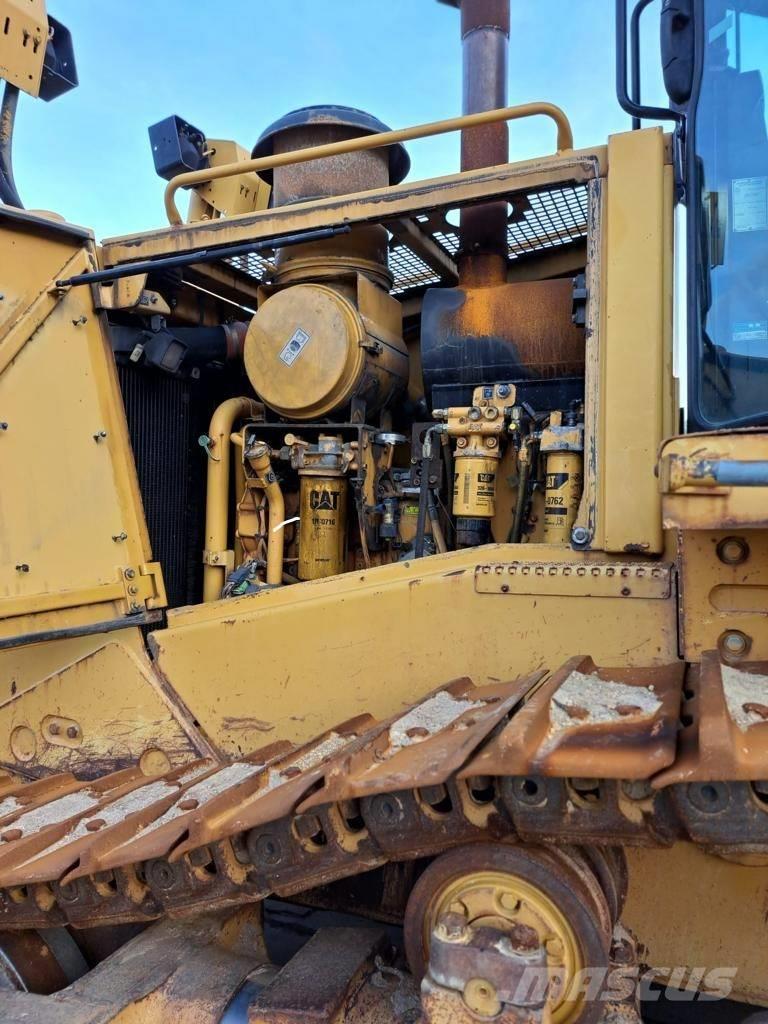 Caterpillar D 8 T Buldozer sobre oruga