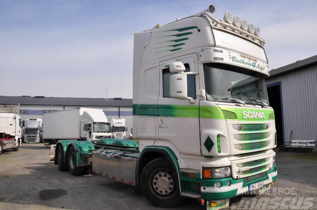 Scania R730 6X2 Camiones chasis