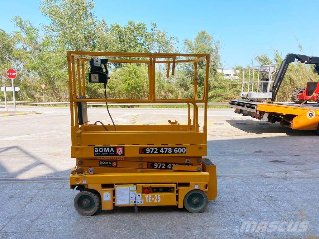 Haulotte Optimum  8 Scissor lifts