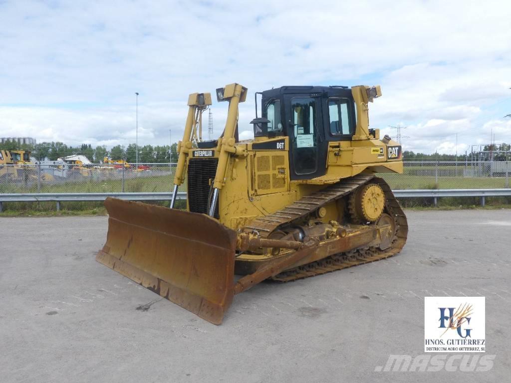 Caterpillar D 6 T Buldozer sobre oruga