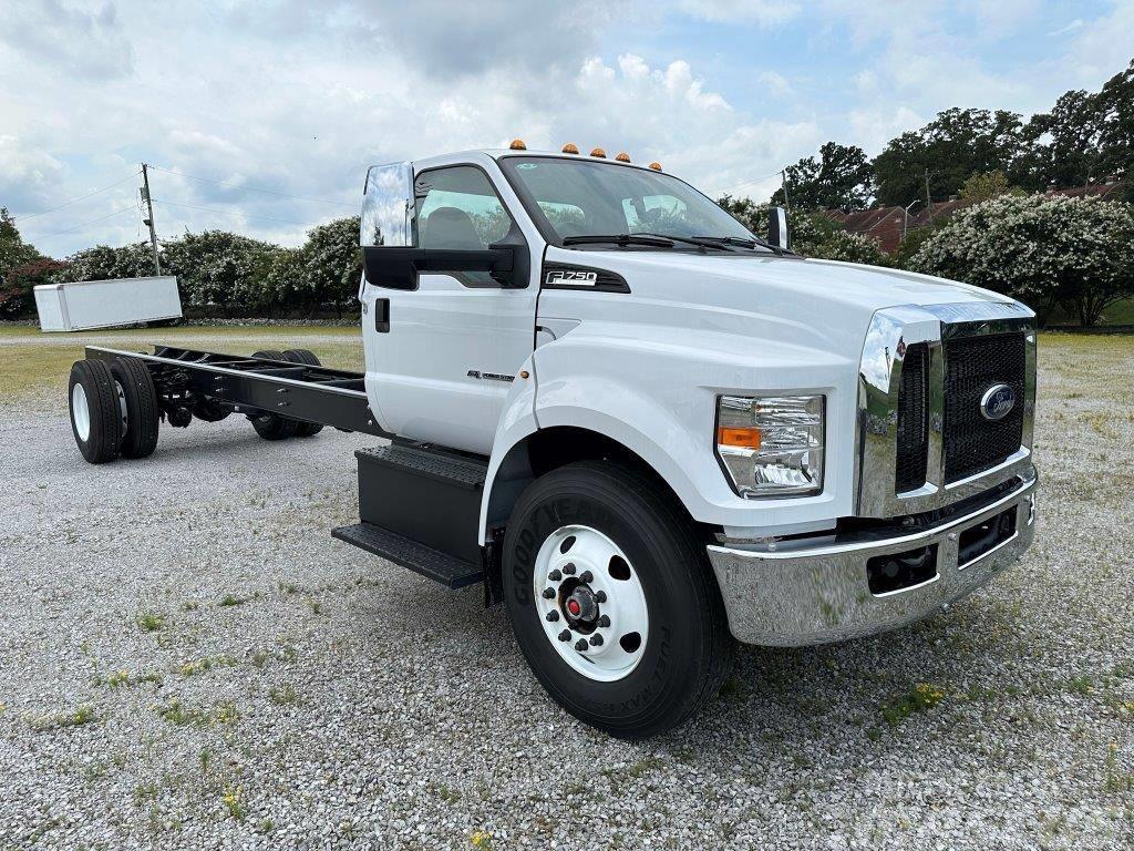 Ford F 750 Camiones chasis